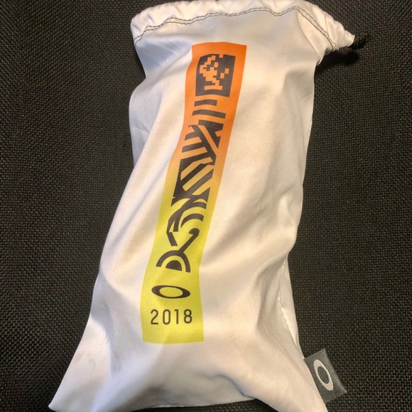 Oakley Prizm Goggles - Picture 5 of 7